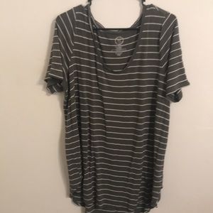 Maurices short sleeve XL shirt